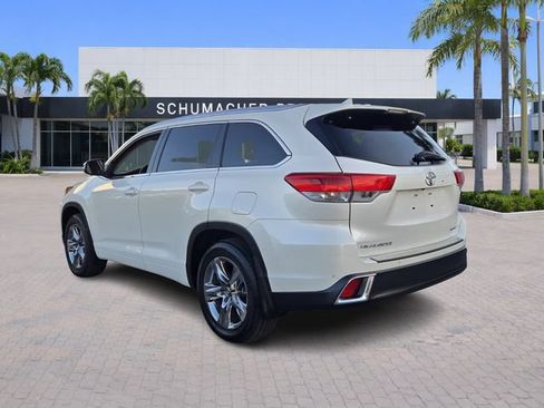 Used 2019 Toyota Highlander Limited AWD/4WD image 5