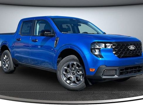 New 2026 Ford Maverick XLT w/ XLT Luxury Package image 2
