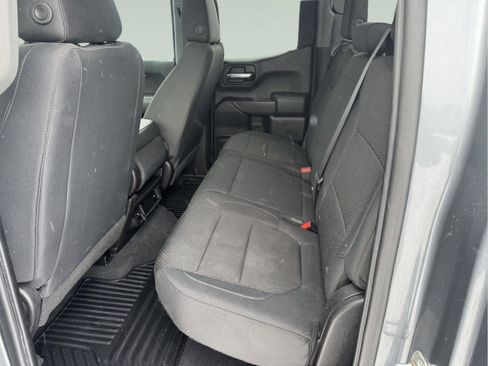 Used 2019 Chevrolet Silverado 1500 Custom w/ Custom Value Package image 11