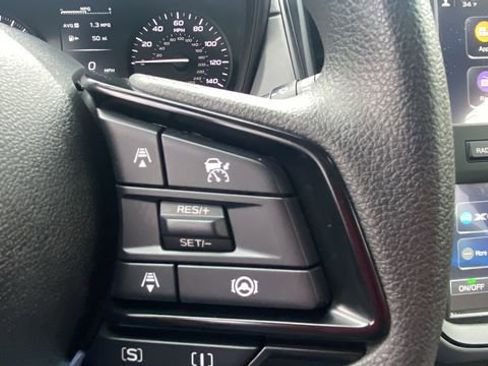 Certified 2025 Subaru Crosstrek 2.0i image 23