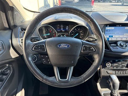 Used 2019 Ford Escape Titanium AWD/4WD image 10