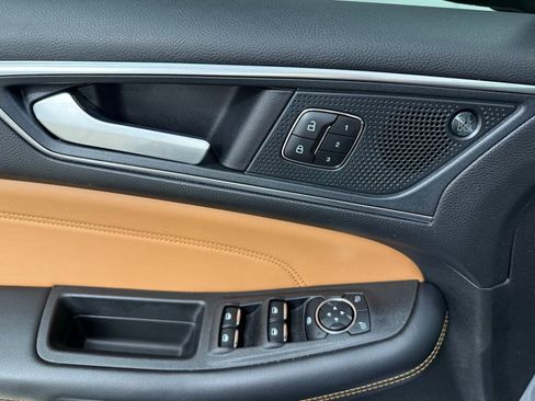 Used 2024 Ford Edge Titanium w/ Titanium Elite Package image 15