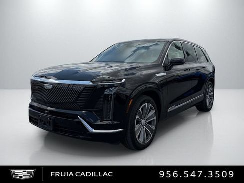 Used 2026 Cadillac Vistiq Luxury AWD/4WD image 1