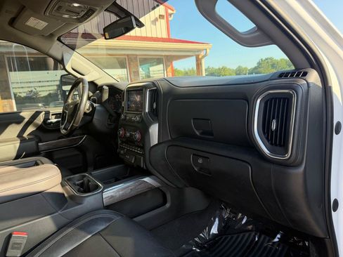 Used 2020 Chevrolet Silverado 2500 LTZ w/ LTZ Texas Edition AWD/4WD image 24
