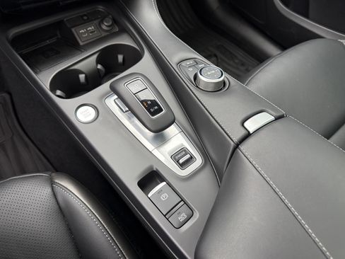 Certified 2025 INFINITI QX50 Luxe image 24