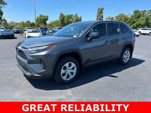 Used 2023 Toyota RAV4 LE image 3