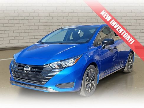 Used 2024 Nissan Versa S w/ S Plus Package image 1
