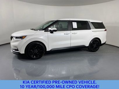 Certified 2022 Kia Carnival LX