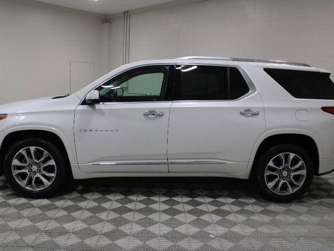 Used 2018 Chevrolet Traverse Premier AWD/4WD image 9