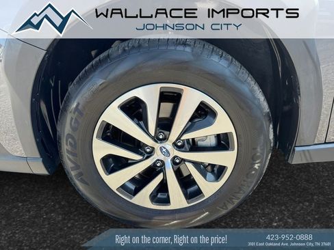 Used 2024 Subaru Outback Premium w/ Popular Package #1A AWD/4WD image 9