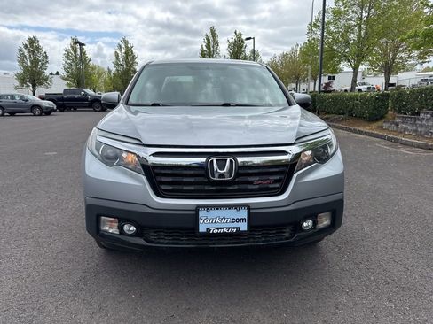 Used 2019 Honda Ridgeline Sport image 2