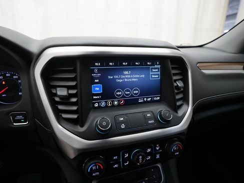 Used 2023 GMC Acadia SLE w/ Driver Convenience Package image 6