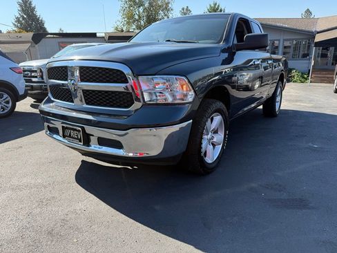 Used 2018 RAM 1500 Classic SLT image 1