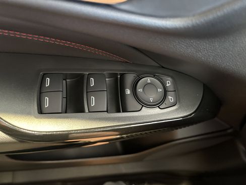 New 2026 Chevrolet Trax RS w/ Sunroof Package image 10