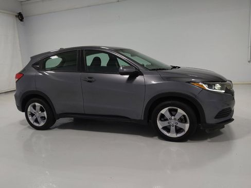 Used 2022 Honda HR-V LX image 11