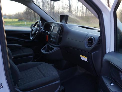 Used 2019 Mercedes-Benz Metris image 13
