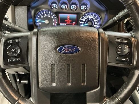 Used 2014 Ford F250 Lariat w/ Chrome Package image 29