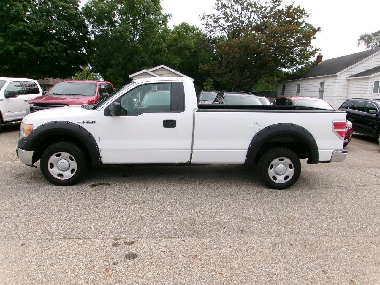 Used 2009 Ford F150 XL RWD image 2