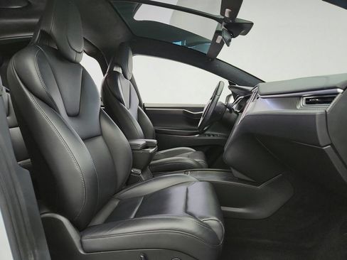 Used 2017 Tesla Model X 75D AWD/4WD image 25