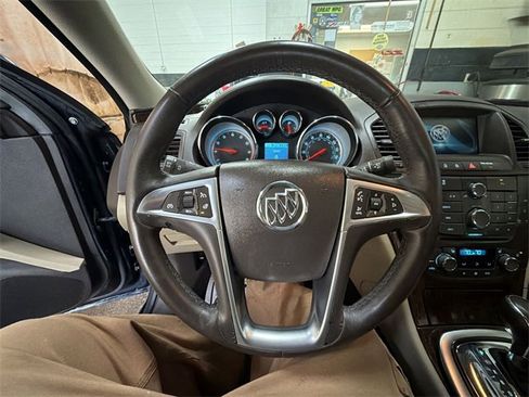 Used 2013 Buick Regal Premium image 14