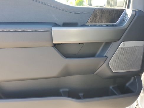 New 2026 Ford F250 Lariat w/ Black Appearance Package image 13