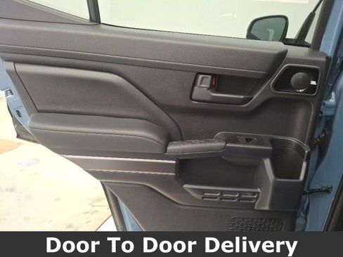 Used 2025 Toyota 4Runner TRD Off-Road Premium w/ Tow Technology Package image 37