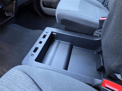 Used 2025 Ford F250 XLT image 16