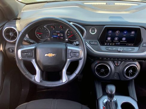 Used 2020 Chevrolet Blazer LT FWD image 6