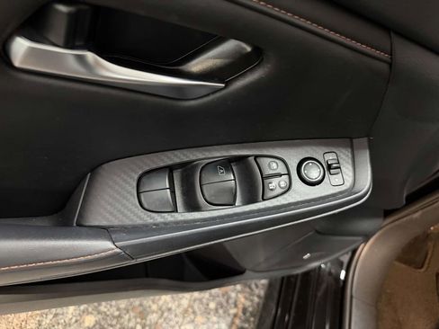 Used 2023 Nissan Sentra SR w/ SR Premium Package FWD image 5
