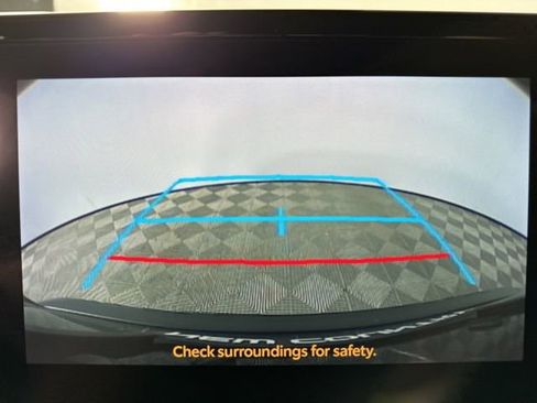 Used 2024 Toyota Corolla SE FWD image 21