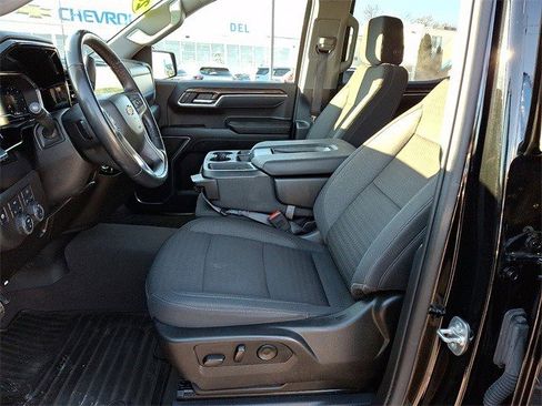 Used 2025 Chevrolet Silverado 1500 LT image 13