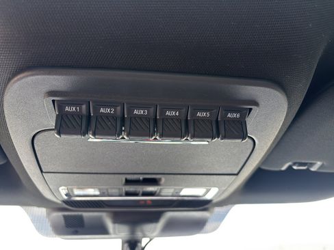 Used 2023 Ford F250 Platinum AWD/4WD image 14