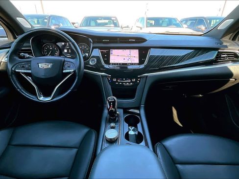 Used 2023 Cadillac XT6 Premium Luxury w/ Technology Package image 15