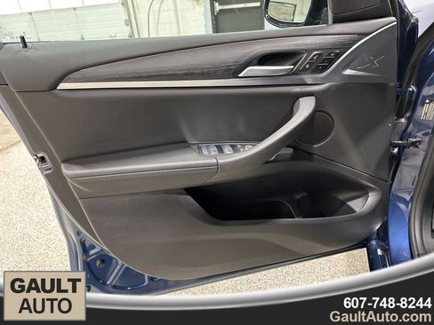 Certified 2024 BMW X3 xDrive30i w/ Premium Package image 12