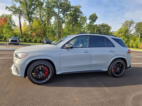 New 2025 Mercedes-Benz GLE 63 AMG S image 7