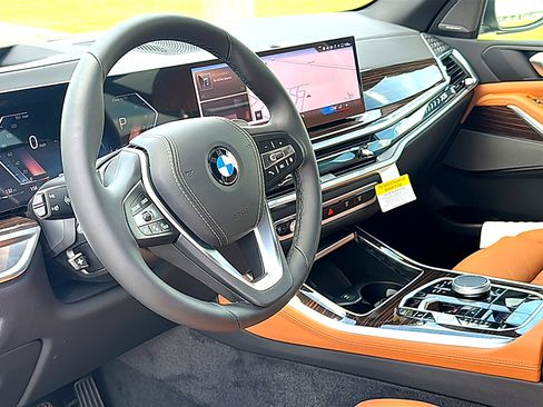 New 2026 BMW X5 sDrive40i w/ Climate Comfort Package RWD image 9