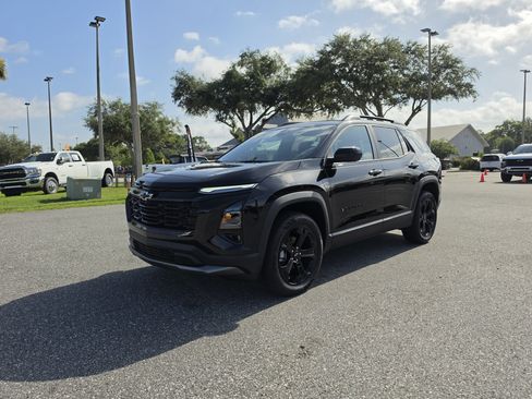 New 2027 Chevrolet Equinox LT w/ Convenience Package II FWD image 11