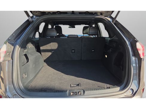 Used 2020 Ford Edge SEL FWD image 13