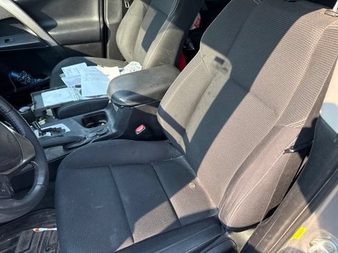 Used 2018 Toyota RAV4 XLE w/ Plus Extra Value Package AWD/4WD image 6