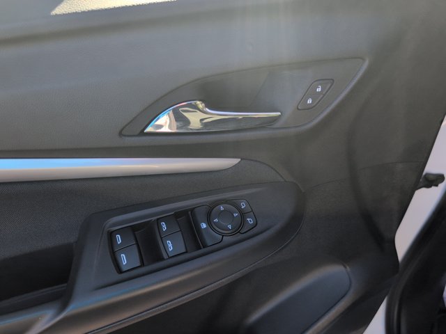 Used 2023 Chevrolet Bolt EUV LT w/ Comfort Package FWD image 21