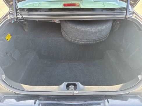 Used 2010 Mercury Grand Marquis LS image 24