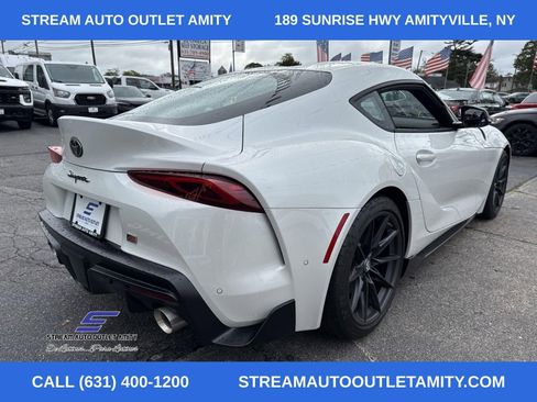 Used 2025 Toyota Supra Premium w/ Driver Assist Package image 9