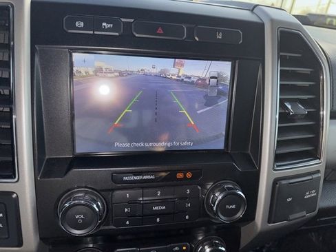 Used 2020 Ford F250 Lariat w/ Lariat Value Package image 18