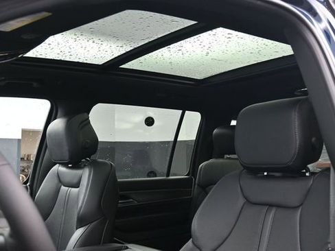 New 2026 Jeep Grand Wagoneer Limited AWD/4WD image 21