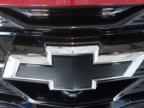 Certified 2026 Chevrolet Equinox RS w/ Safety and Technology Package FWD image 31