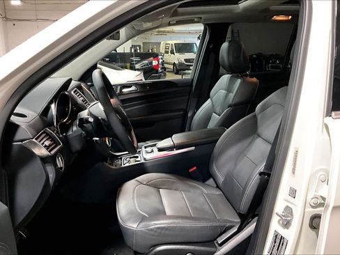 Used 2015 Mercedes-Benz ML 400 4MATIC image 9