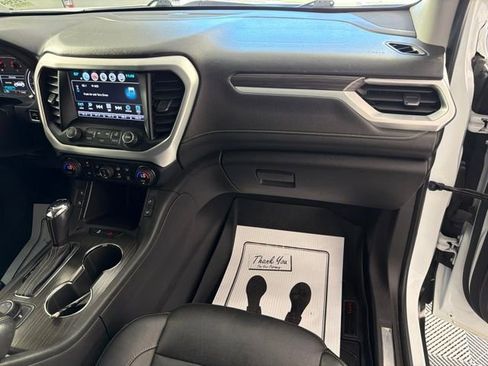 Used 2019 GMC Acadia SLT AWD/4WD image 32
