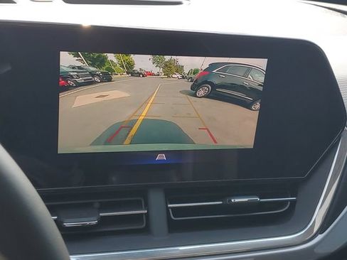 Certified 2024 Chevrolet Trax ACTIV w/ Sunroof Package FWD image 25