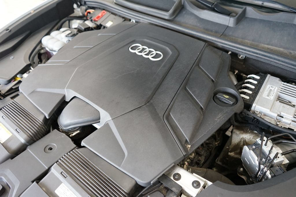 Used 2023 Audi Q8 Premium Plus AWD/4WD image 63