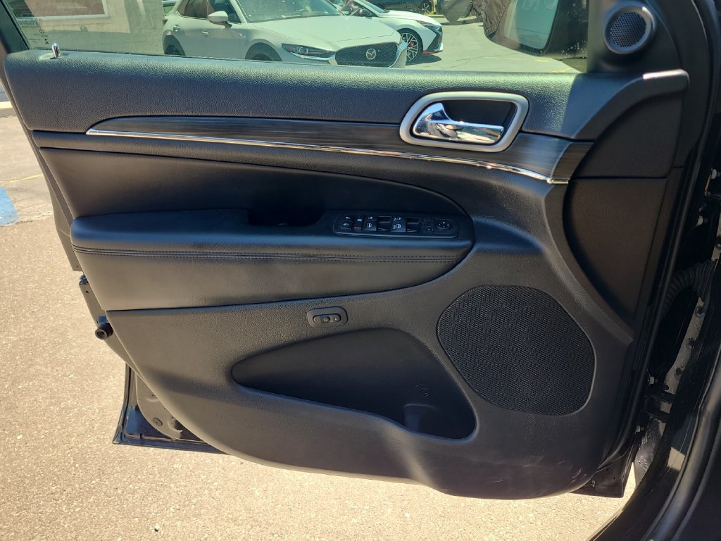 Used 2019 Jeep Grand Cherokee Limited X AWD/4WD image 17